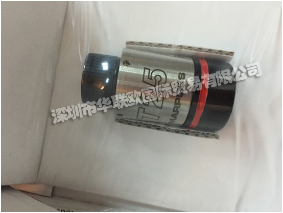 MARPOSS測量儀：馬波斯提供不同種類的傳感器 (噪聲, 加速, 壓力, 位移, 功率等) 以監(jiān)控磨削工藝過程. 噪聲傳感器因可探測出最小聲變化, 加速傳感器可探測出不平衡的砂輪或異常滾動(dòng)導(dǎo)致的震動(dòng)并進(jìn)行及時(shí)的補(bǔ)償(自動(dòng)平衡)或發(fā)出預(yù)防性維護(hù)警報(bào)，用于檢查加工主軸和修正主軸的功率、位移及壓力的傳感器是以預(yù)防和過程檢測為目的的進(jìn)一步檢測系統(tǒng)。